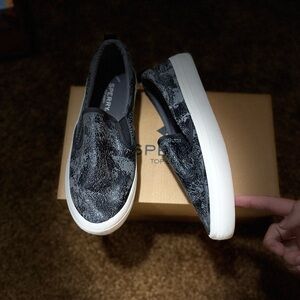 Sperry crest gore paint black